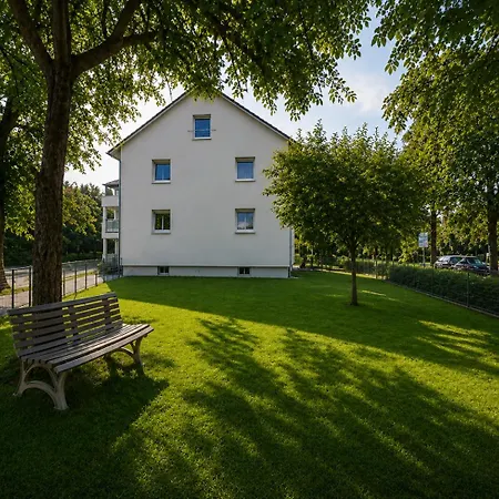 Gartenblick Zentral Und Komfortabel דירה *